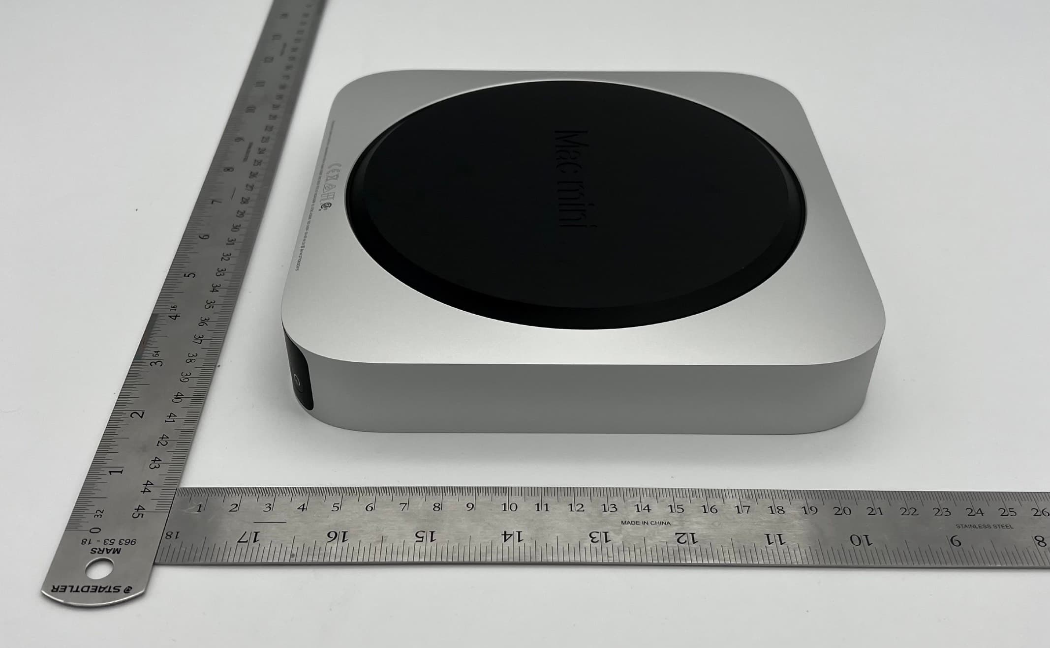 Desktop Computer - FCC ID BCGA2686 - Apple Inc. (4)