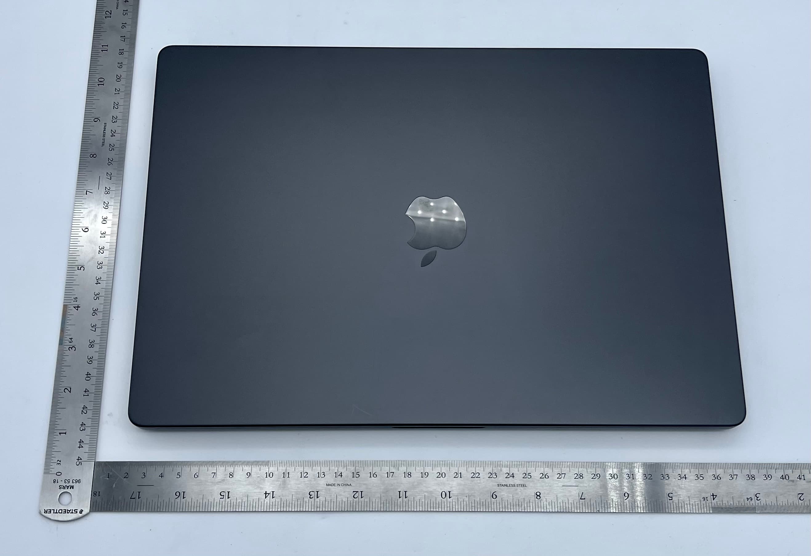Laptop Computer - FCC ID BCGA2991 - Apple Inc. (3)