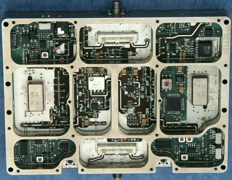 Transmitter Non-Broadcast Booster - FCC ID BCR-853D5 - Andrew Wireless Innovations Group (2)