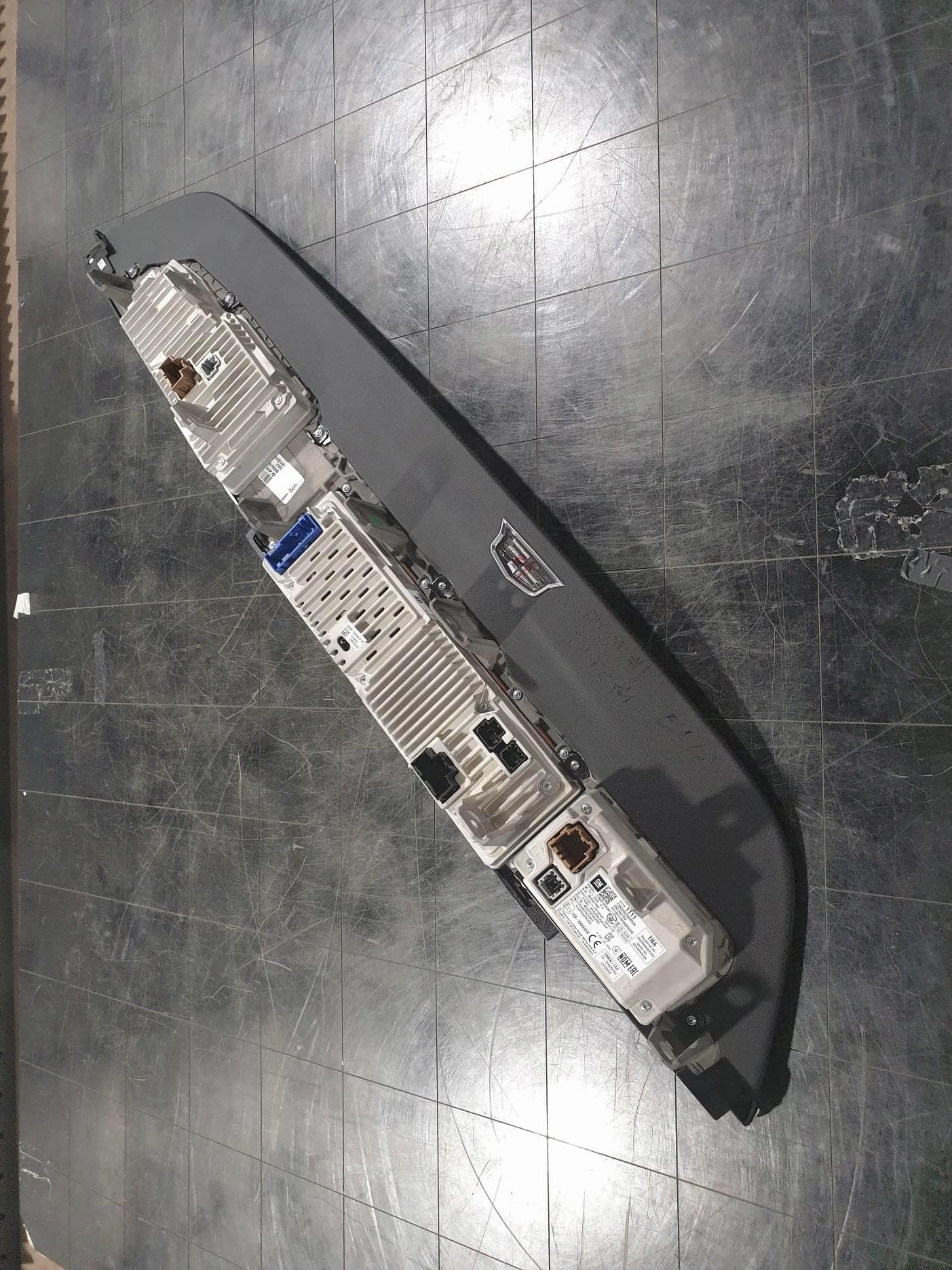CID (Central Information Display) system - FCC ID BEJ-COGD14FGA01 - LG Electronics USA, Inc.