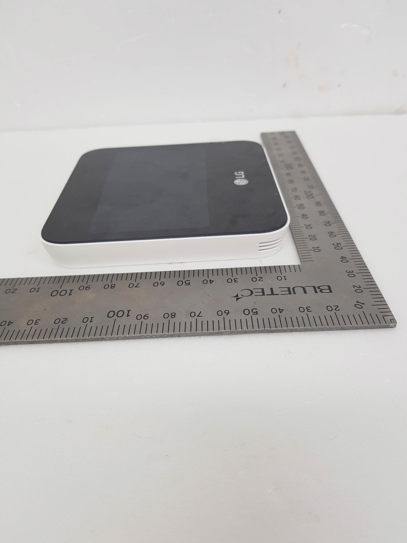 Residential Remote Controller - FCC ID BEJ-PREMTA200A - LG Electronics USA, Inc. (3)