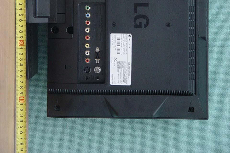 15" LCD TV Monitor - FCC ID BEJ15LS1RG - LG Electronics USA, Inc. (1)