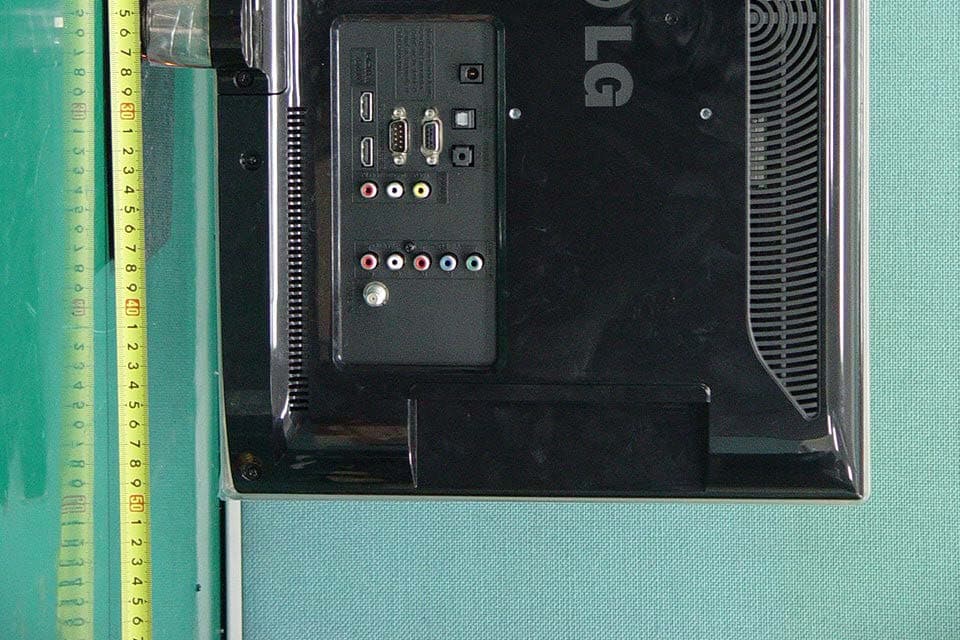 LED LCD TV MONITOR - FCC ID BEJ22LV2500UA - LG Electronics USA, Inc. (1)