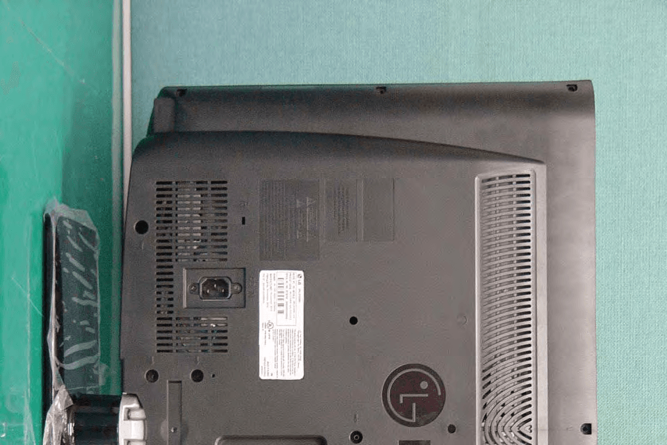 LCD TV Monitor - FCC ID BEJ26LD320HUA - LG Electronics USA, Inc. (4)