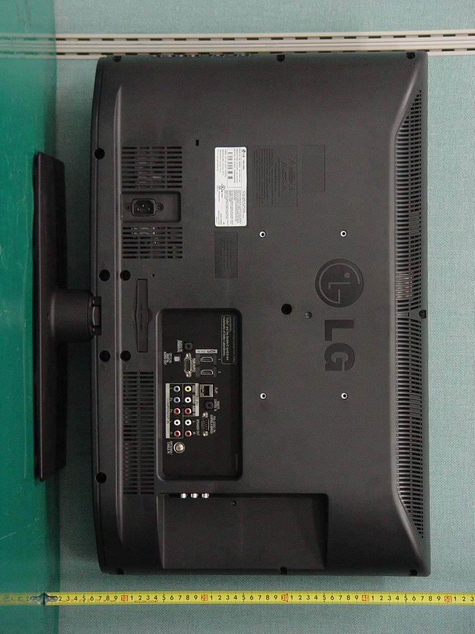LCD TV MONITOR - FCC ID BEJ26LD360LUA - LG Electronics USA, Inc. (1)