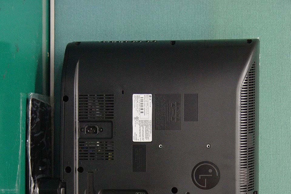 LCD TV Monitor - FCC ID BEJ26LK330UB - LG Electronics USA, Inc. (4)