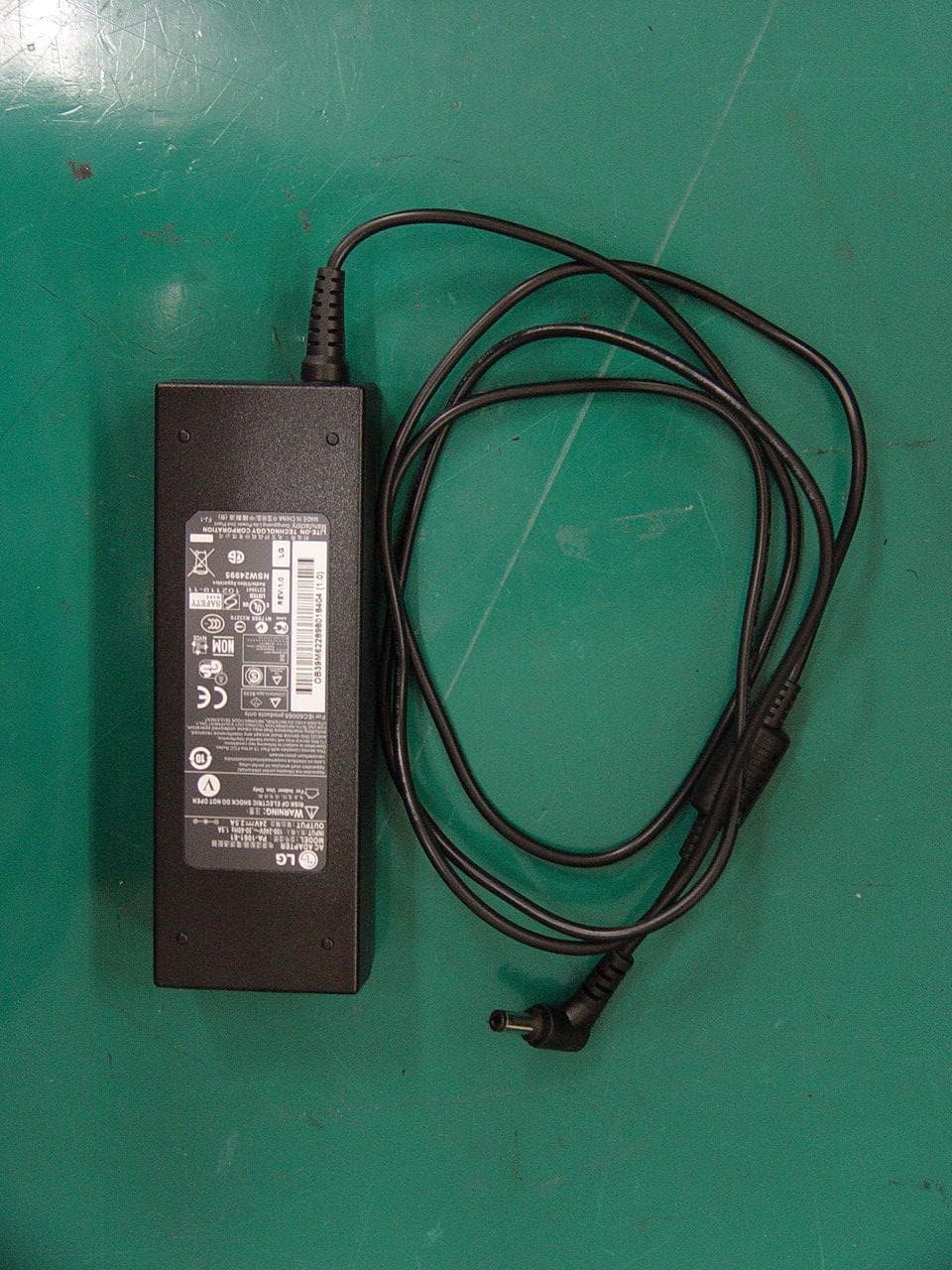 LED LCD TV Monitor - FCC ID BEJ26LV2500UG - LG Electronics USA, Inc. (4)
