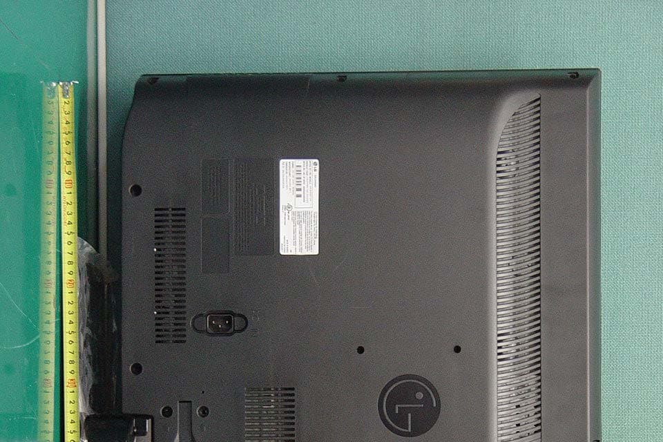 LCD TV Monitor - FCC ID BEJ32LD452CUA - LG Electronics USA, Inc. (3)