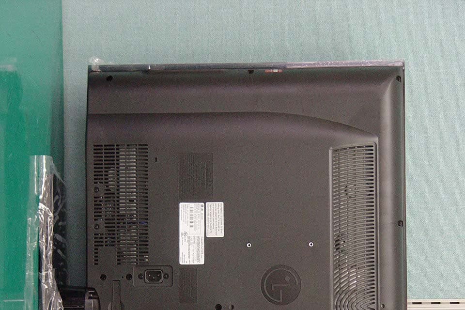 LCD TV MONITOR - FCC ID BEJ32LD520UA - LG Electronics USA, Inc. (2)