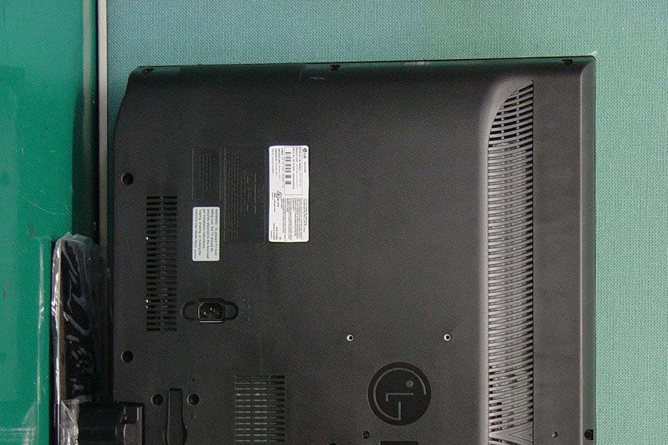 LCD TV Monitor - FCC ID BEJ32LK430UA - LG Electronics USA, Inc. (2)