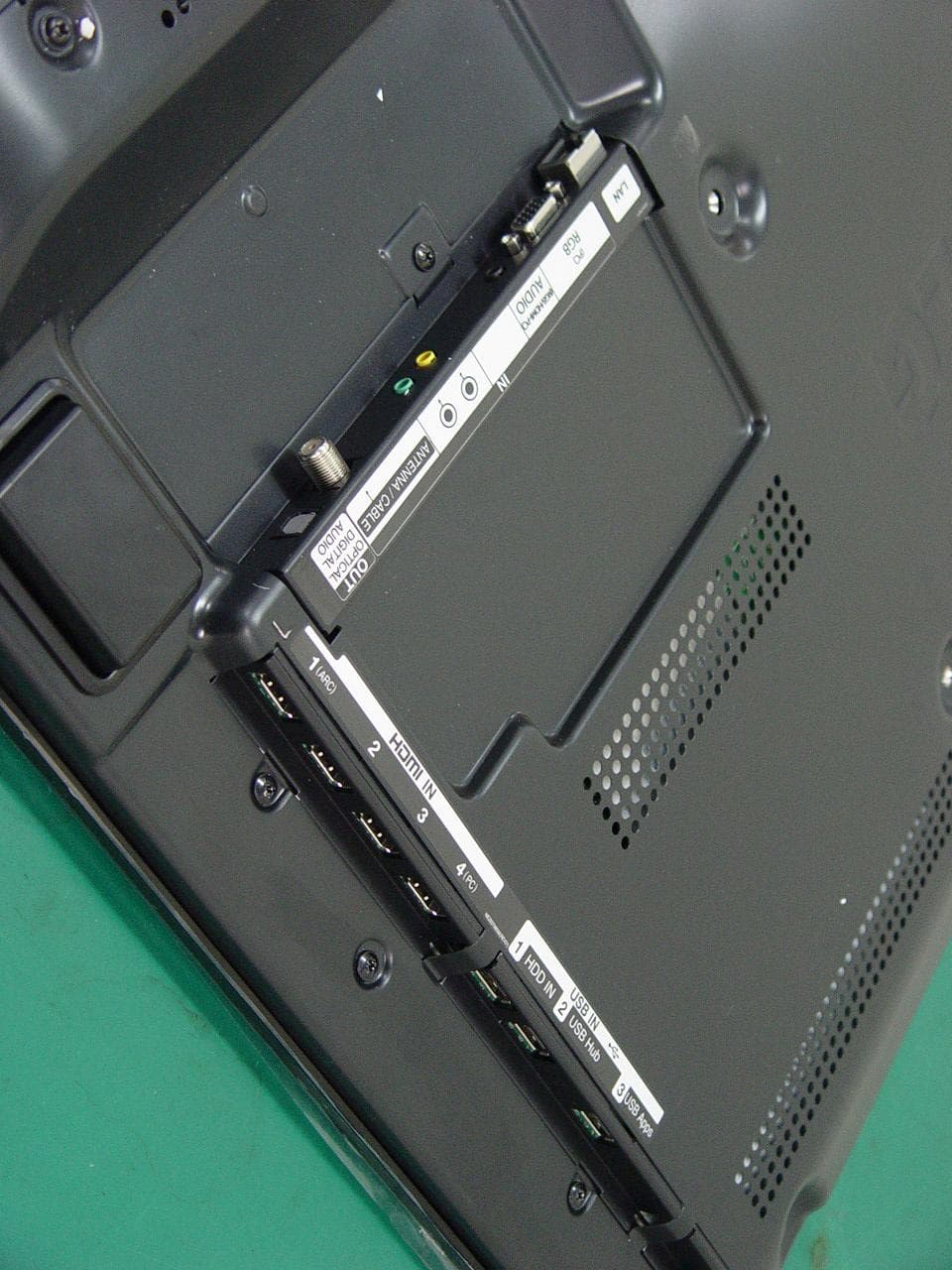 LED LCD TV Monitor - FCC ID BEJ32LM6200UE - LG Electronics USA, Inc. (2)
