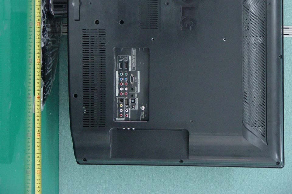 LCD TV MONITOR - FCC ID BEJ37LG50UA - LG Electronics USA, Inc. (3)