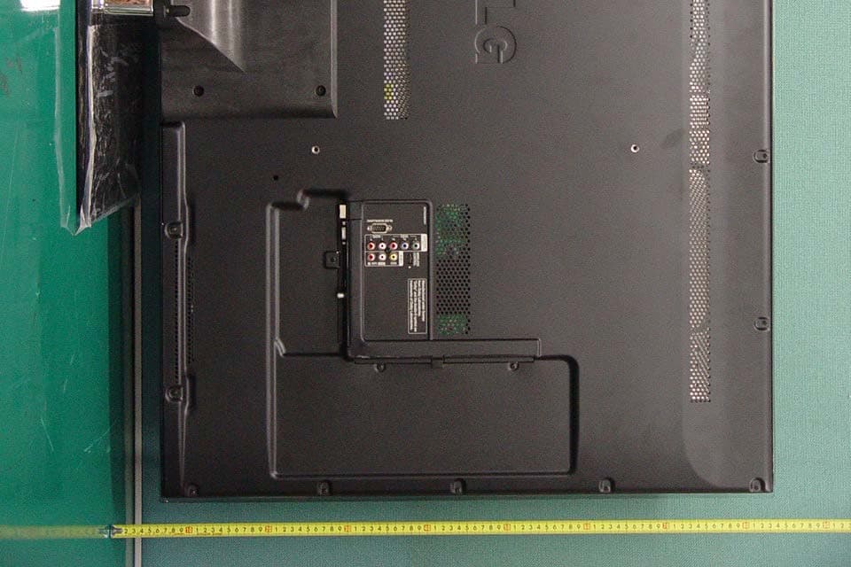 LED LCD TV Monitor - FCC ID BEJ42LV5500UA - LG Electronics USA, Inc. (1)