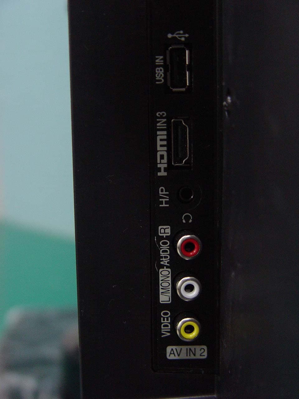 LCD TV MONITOR - FCC ID BEJ47LD520UA - LG Electronics USA, Inc. (2)