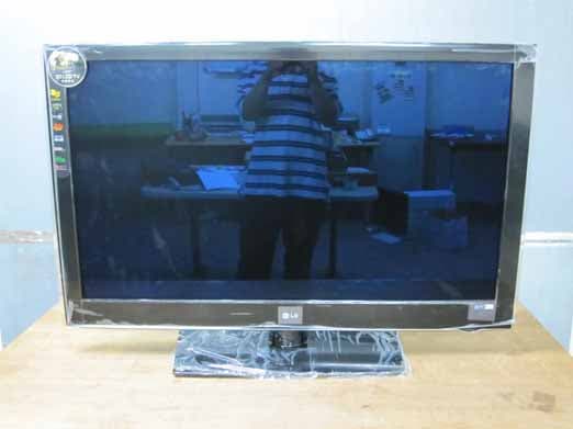 LCD TV Monitor Model: 47LD950C-UA - FCC ID BEJ47LD950CUA - LG Electronics USA, Inc. (1)