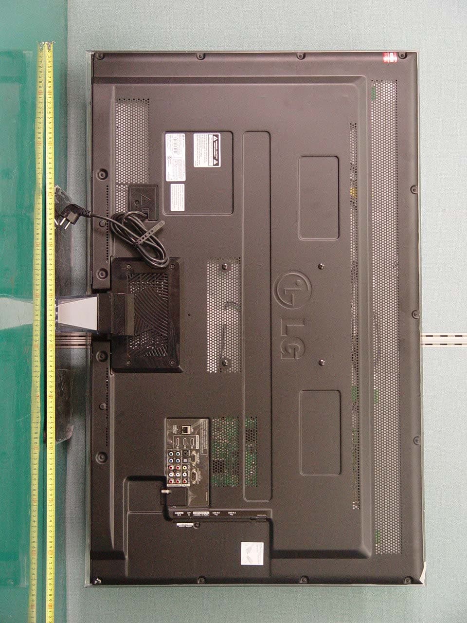 LED LCD TV MONITOR - FCC ID BEJ47LE8500UA - LG Electronics USA, Inc. (4)