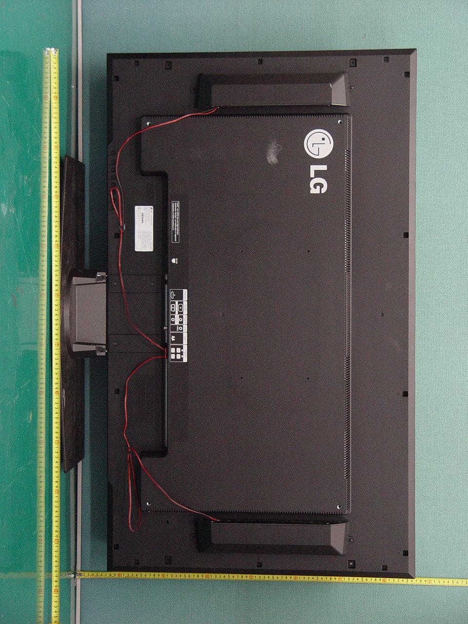 LCD MONITOR - FCC ID BEJ47VL10 - LG Electronics USA, Inc. (1)