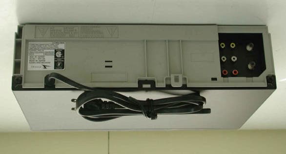 Video Cassette Recorder - FCC ID BEJ9QKE40120 - LG Electronics USA, Inc. (3)