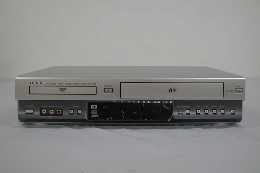 DVD Player + Video Cassette Recorder - FCC ID BEJ9QKE40320 - LG Electronics USA, Inc. (3)