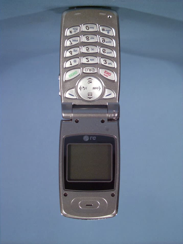 Tri-Mode Dual-Band Analog/PCS Phone (AMPS/CDMA) - FCC ID BEJAX3100 - LG Electronics USA, Inc. (2)