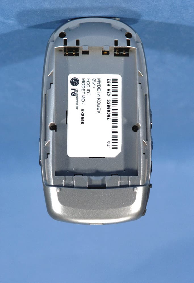 Tri-Mode Dual-Band Analog/PCS Phone (AMPS/CDMA) - FCC ID BEJAX5000 - LG Electronics USA, Inc. (2)