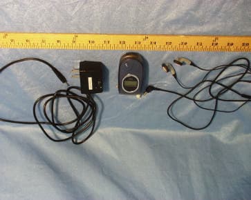 Dual Band Tri-Mode Cellular Phone - FCC ID BEJBD6070 - LG Electronics USA, Inc. (4)