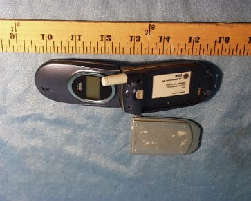 Dual Band Tri-Mode Cellular Phone - FCC ID BEJBD6070 - LG Electronics USA, Inc.