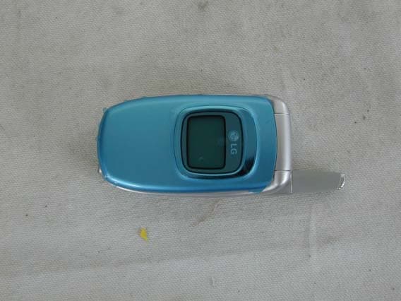 Tri-Mode Dual-Band Analog/PCS CDMA Phone - FCC ID BEJBX4170 - LG Electronics USA, Inc. (5)
