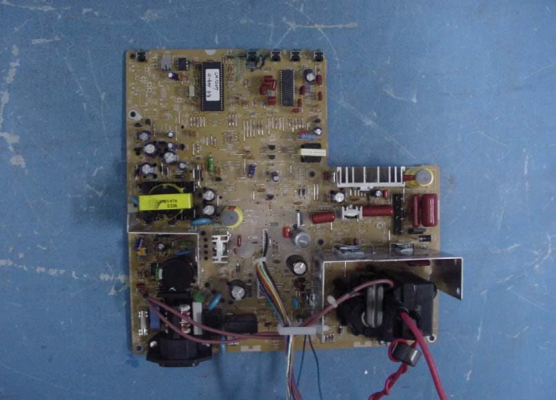 15� CRT Monitor - FCC ID BEJC15JA - LG Electronics USA, Inc. (2)