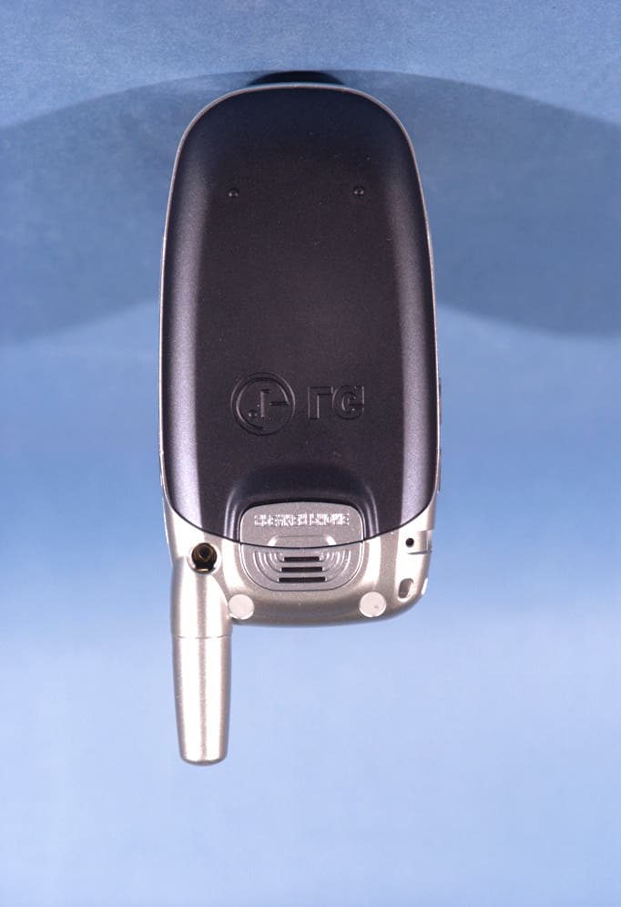 Dual-Band GSM Phone - FCC ID BEJC2000 - LG Electronics USA, Inc. (5)
