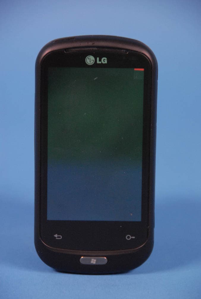 Cellular/PCS GSM/WCDMA/EDGE Phone with WLAN and Bluetooth - FCC ID BEJC900 - LG Electronics USA, Inc. (4)