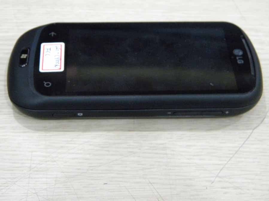 Cellular/PCS GSM/EDGE & WCDMA Phone with BT & WLAN - FCC ID BEJC900N - LG Electronics USA, Inc. (4)