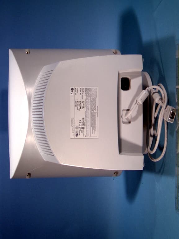 14-inch Color Monitor - FCC ID BEJCB450B - LG Electronics USA, Inc.