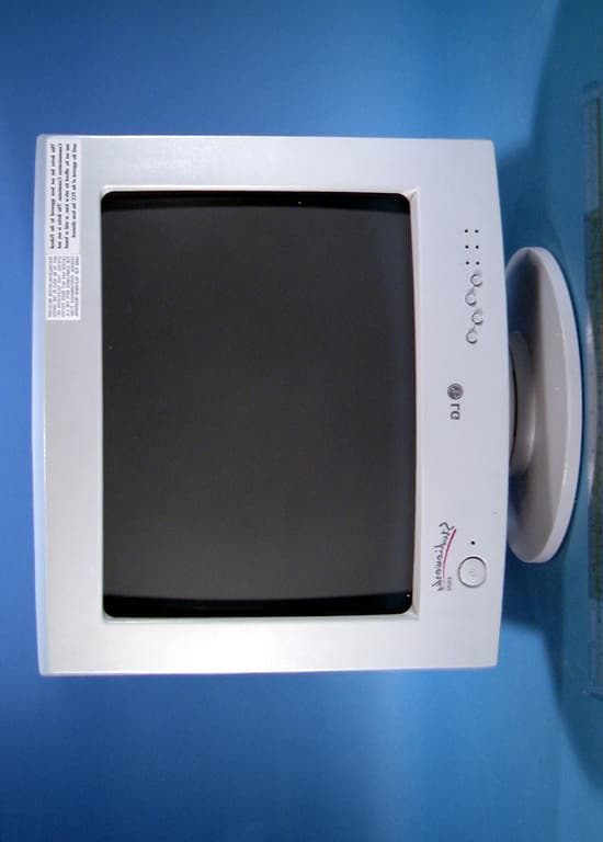 14-inch Color Monitor - FCC ID BEJCB450B - LG Electronics USA, Inc. (4)