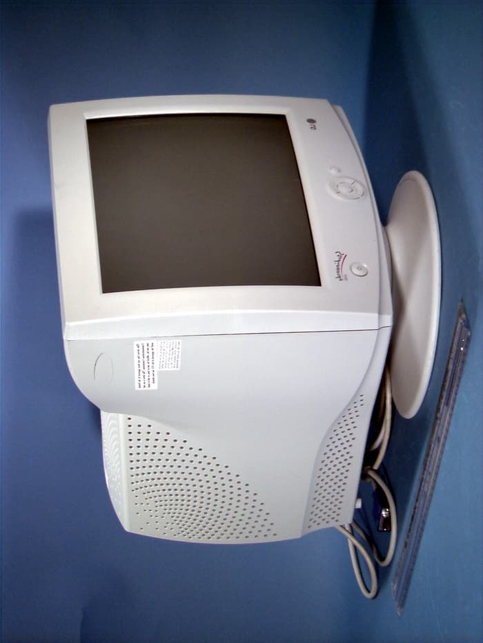 15-inch Color Monitor - FCC ID BEJCB575C - LG Electronics USA, Inc. (1)