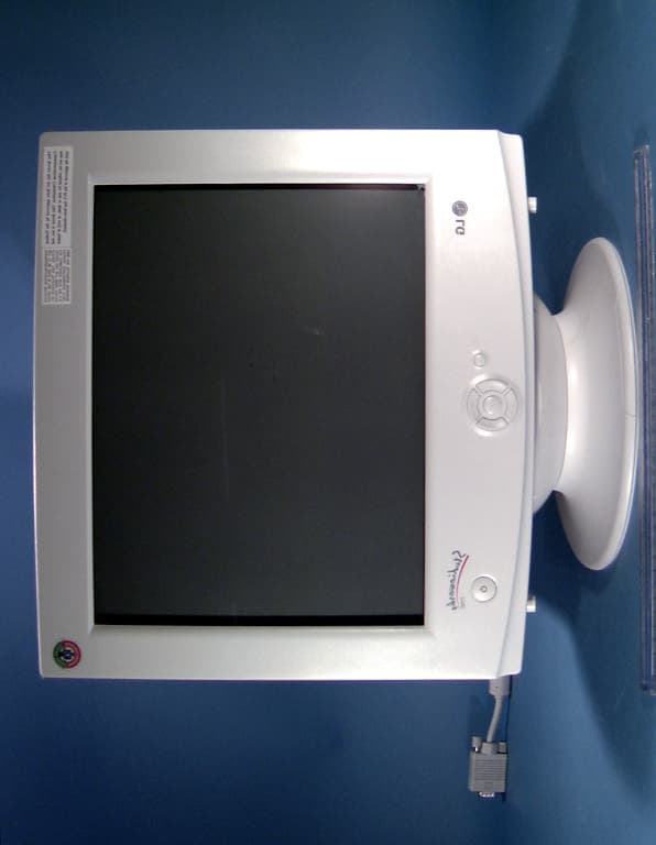 17-inch Color Monitor - FCC ID BEJCB775C - LG Electronics USA, Inc. (2)
