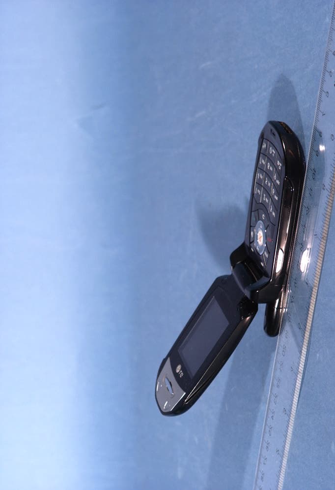 Dual-Band GSM Phone - FCC ID BEJCE500 - LG Electronics USA, Inc. (1)