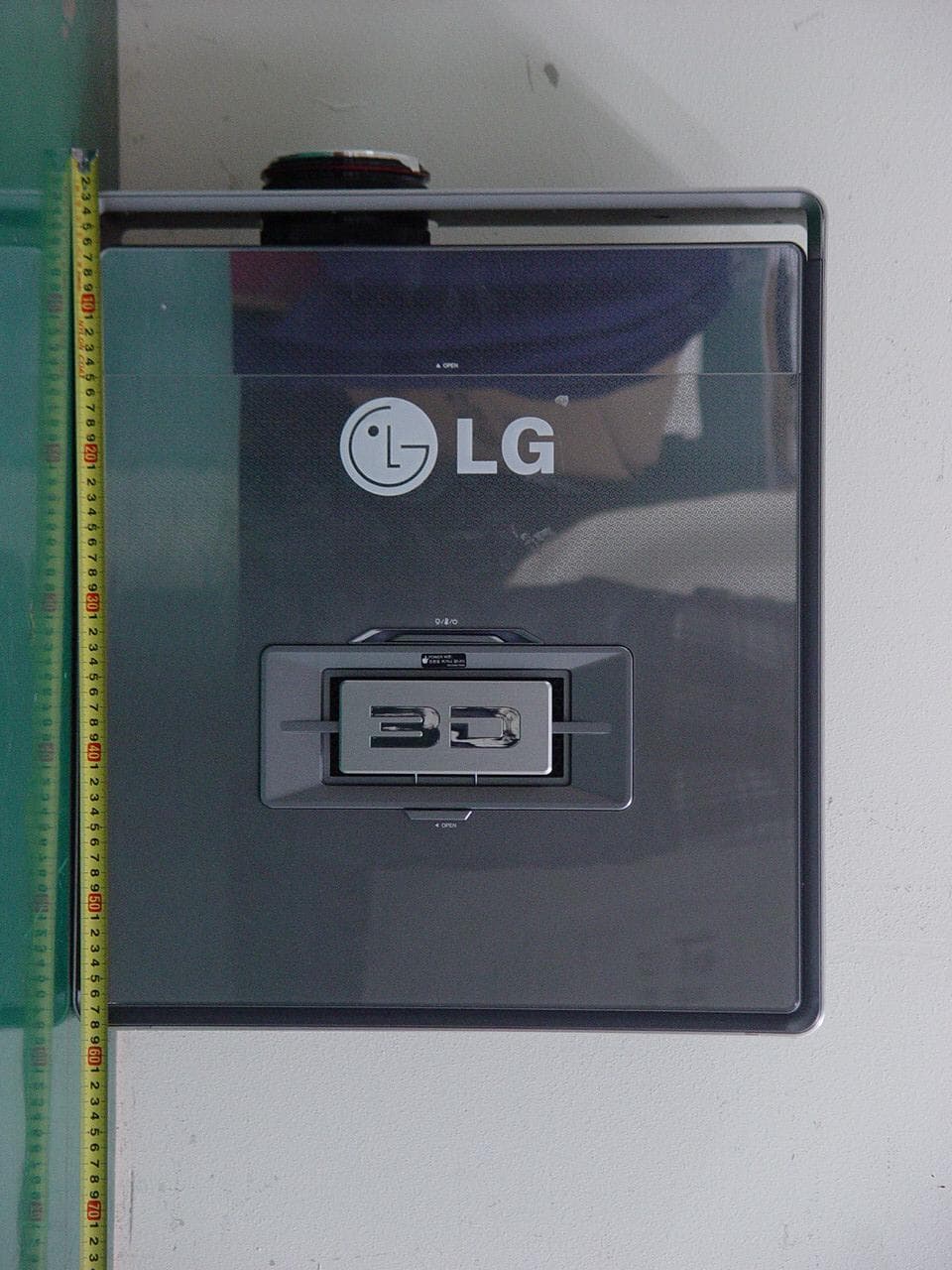 LCOS PROJECTOR - FCC ID BEJCF3DAJS - LG Electronics USA, Inc. (3)