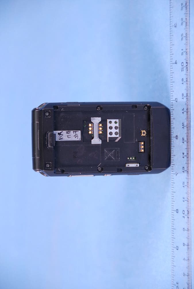 Cellular/PCS GSM/ EDGE/ WCDMA Phone with Bluetooth - FCC ID BEJCU575 - LG Electronics USA, Inc. (3)