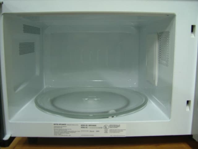 Microwave Oven - FCC ID BEJD090MJA - LG Electronics USA, Inc.