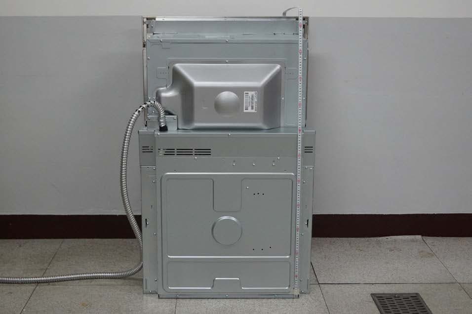 HOUSEHOLD ELECTRIC OVEN - FCC ID BEJD1774NAC - LG Electronics USA, Inc. (2)