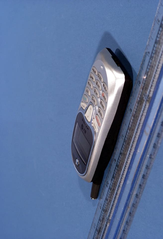 Dual-Mode Cellular Phone (AMPS/CDMA) - FCC ID BEJDM160 - LG Electronics USA, Inc. (3)