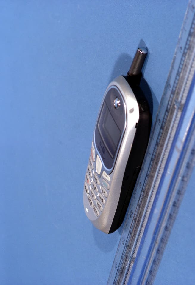 Dual-Mode Cellular Phone (AMPS/CDMA) - FCC ID BEJDM160 - LG Electronics USA, Inc. (2)