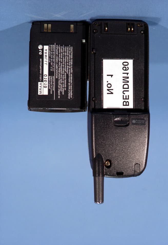 Dual-Mode Cellular Phone (AMPS/CDMA) - FCC ID BEJDM160 - LG Electronics USA, Inc. (1)