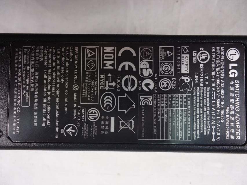 LCD Monitor - FCC ID BEJE1951TZ - LG Electronics USA, Inc. (2)