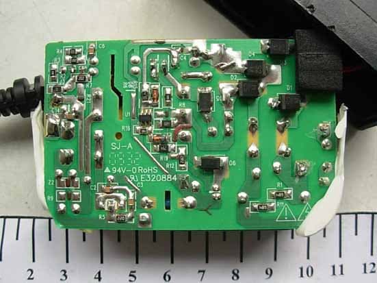 LCD MONITOR. - FCC ID BEJE2050SV - LG Electronics USA, Inc. (4)