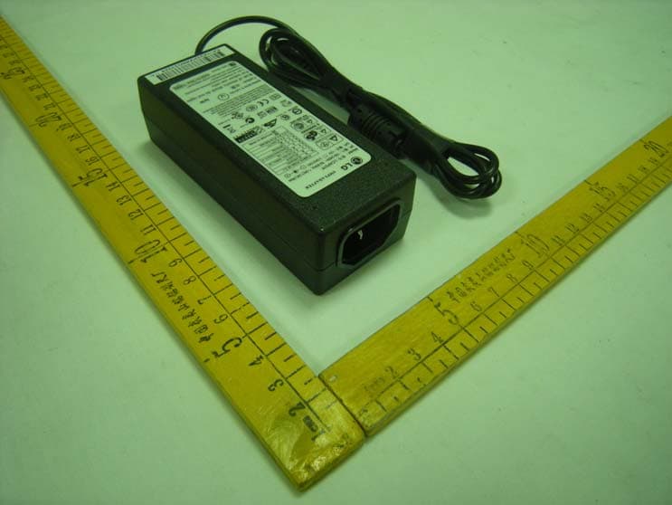 LCD Monitor - FCC ID BEJE2240SV - LG Electronics USA, Inc. (1)