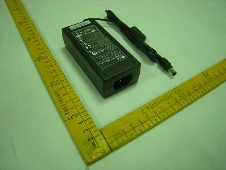 LCD Monitor - FCC ID BEJE2240VV - LG Electronics USA, Inc. (4)