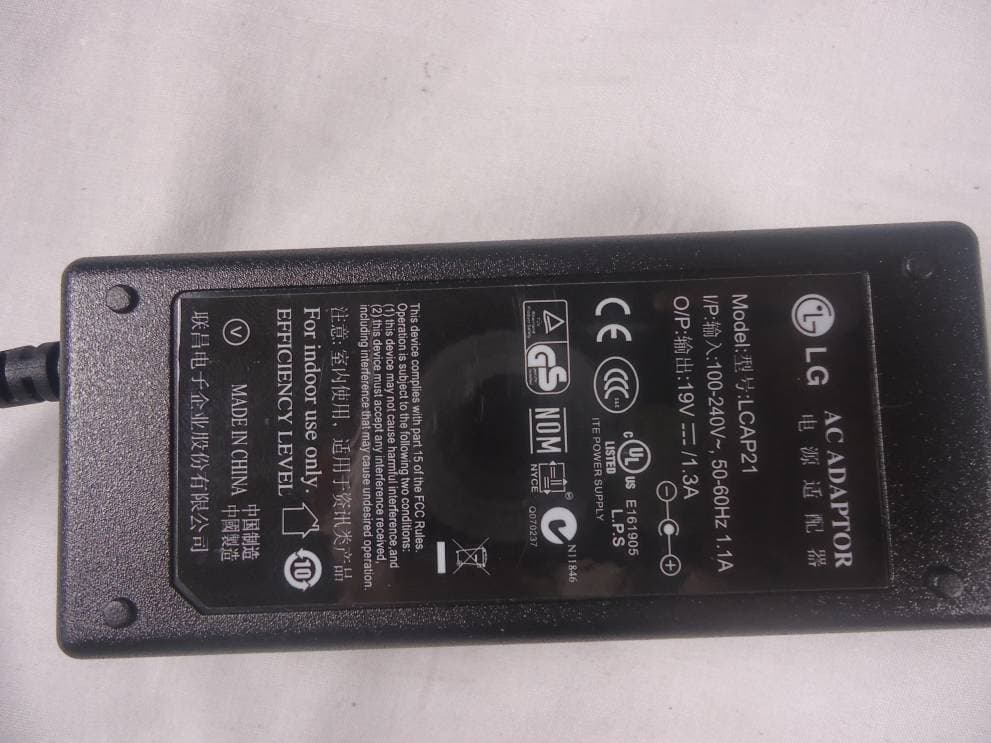 LCD Monitor - FCC ID BEJE2251VZ - LG Electronics USA, Inc. (1)