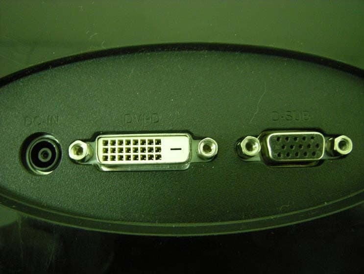 LCD Monitor - FCC ID BEJE2340TV - LG Electronics USA, Inc. (1)